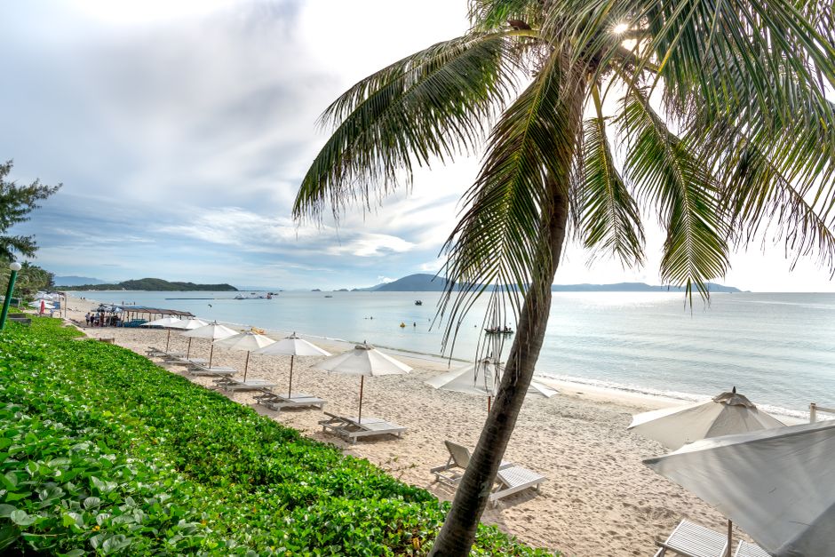 Yalong Bay — the best bay under heaven