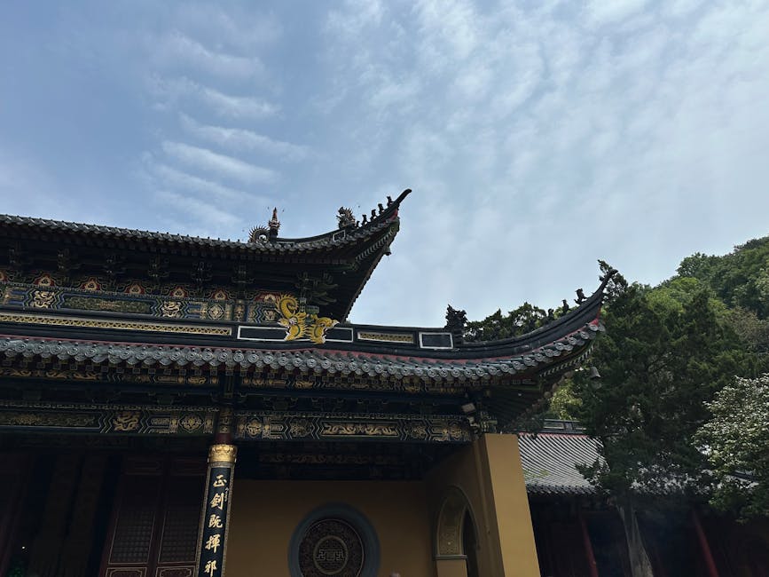 Putuoshan — Guanyin statue overlooking the sea